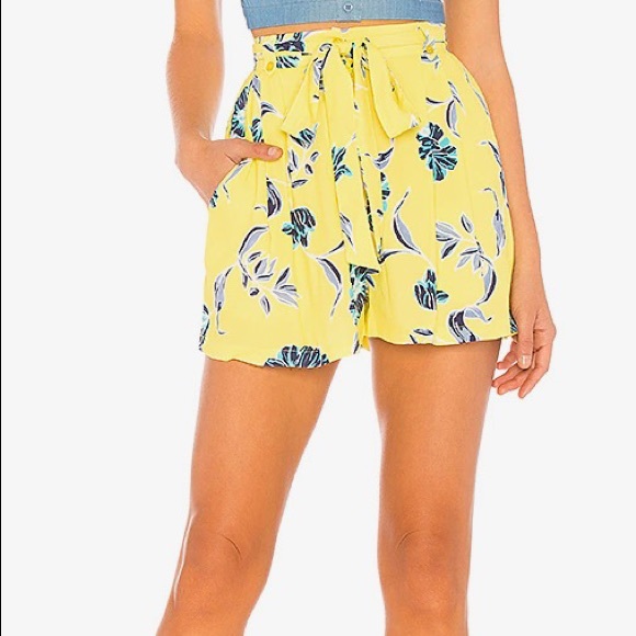 Yumi Kim Pants - Yumi Kim Moni Shorts Hello Beautiful Yellow